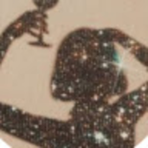 Meet your Posher, Diana - Picture 1 of 1